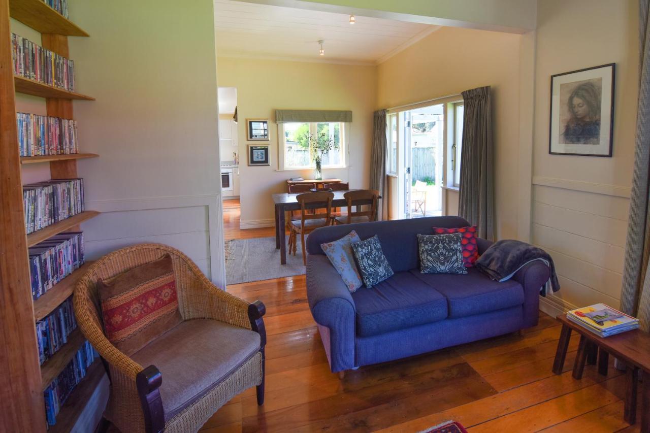 The Vicarage Martinborough Villa Exterior foto